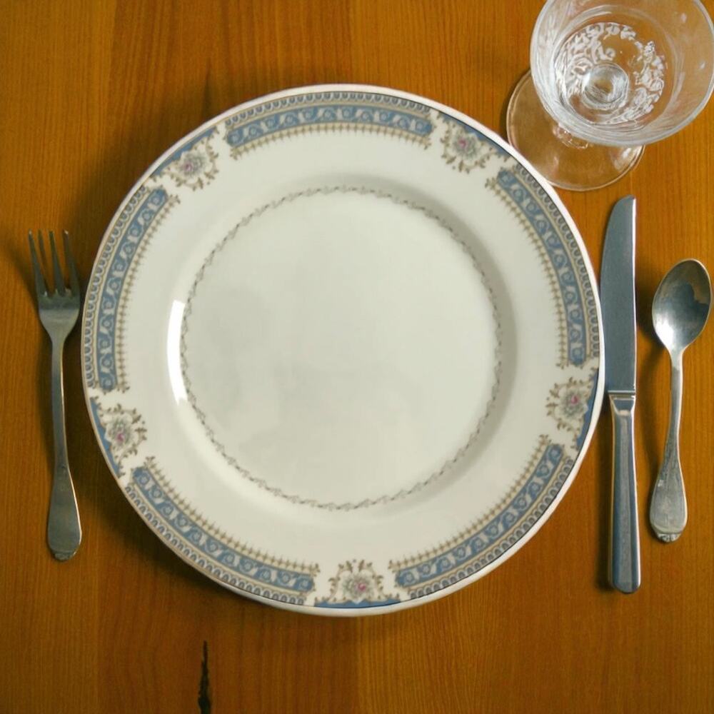 Mikasa Ivory China L2808 Lexington Japan Single 10.75" Diameter Dinner Plate